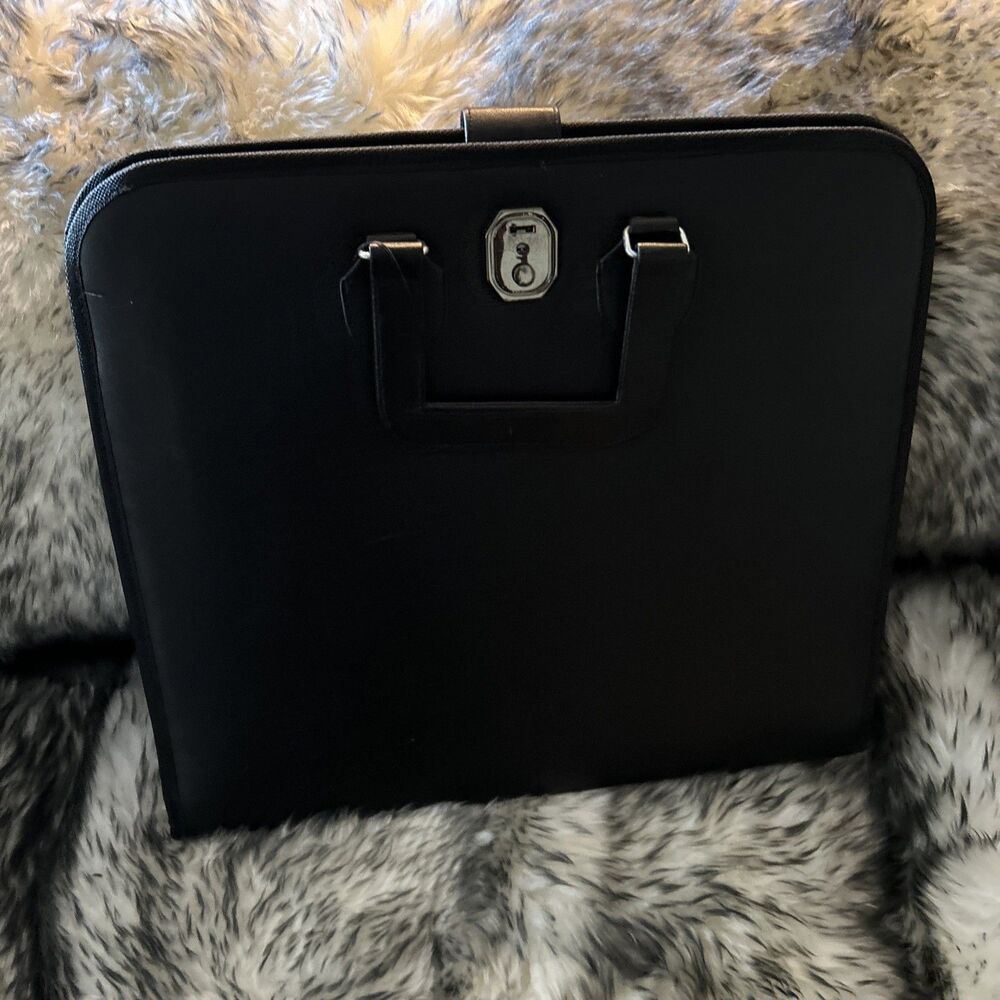 Portafolio Brief Case With Fold Out Flaps